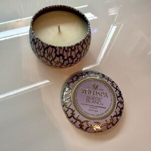 ✨ New Voluspa Suede Blanc Candle 4oz. ✨